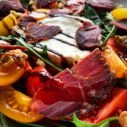 ensalada con cecina de jabali precazasa
